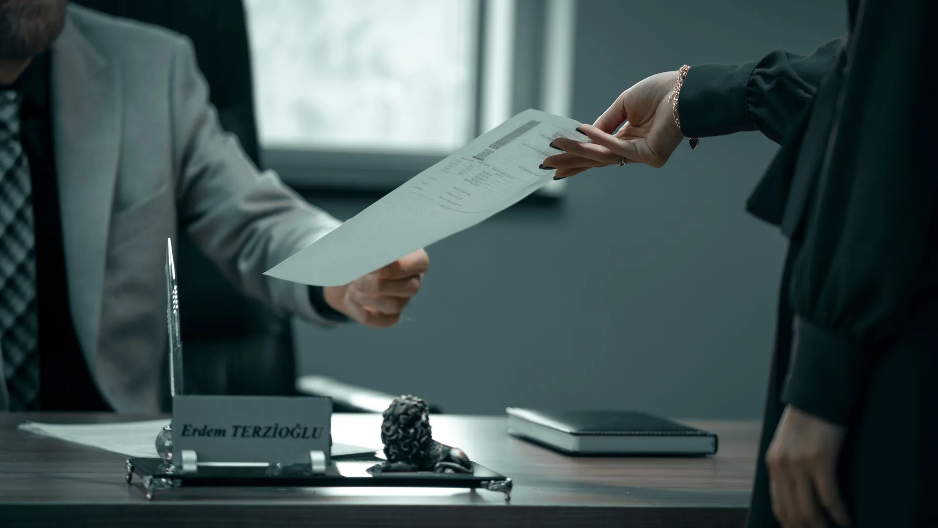 İhbar Tazminatı Nasıl Hesaplanır? (2026 Süre Tablosu ve Formül) — Karardex hukuk rehberi kapak görseli